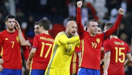  莱斯特城老将发威替补建功助球队逃离降级区