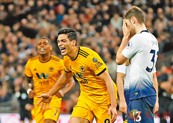  热刺主场不敌狼队，洛里告别战惨遭绝杀  