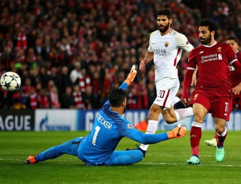  罗马防守反击奏效主场击退莱斯特城劲旅