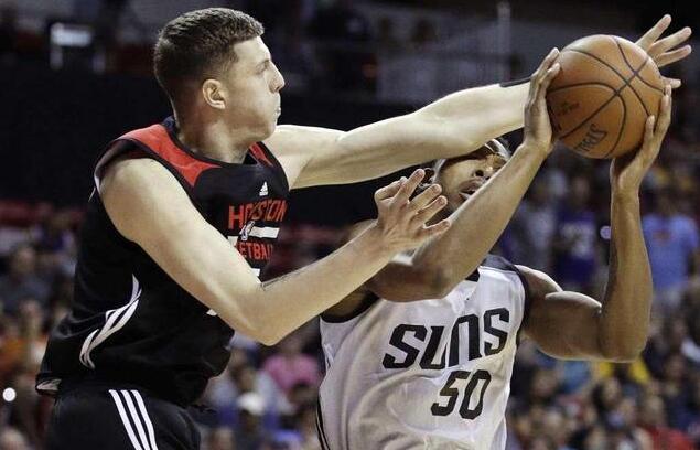  里尔防守固若金汤，零封对手收获关键三分