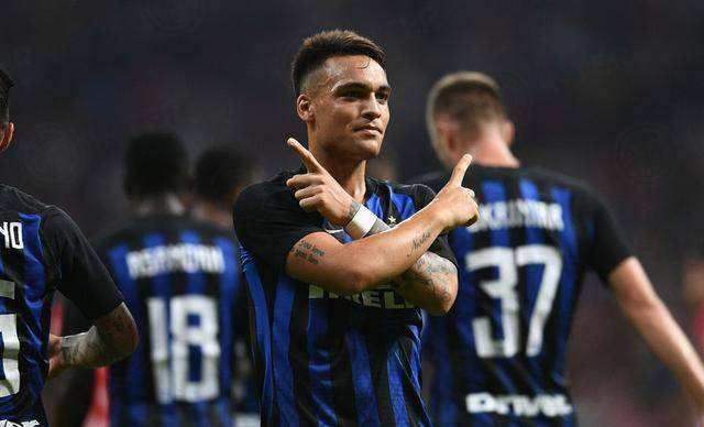  佛罗伦萨防守固若金汤，闷平强敌展现韧性  