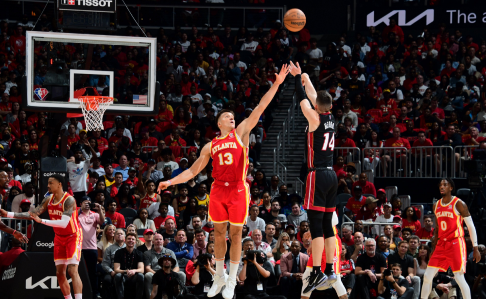  吹杨准绝杀老鹰一分险胜凯尔特人豪取四连胜