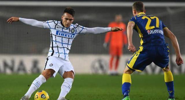  国际米兰逆转取胜，卫冕冠军展现强大韧性