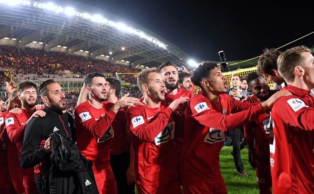  尚布利正副班长直接对话，生死战平各取一分